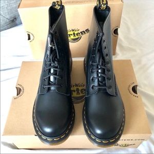 Dr. Martens 1460 Smooth Black Boots